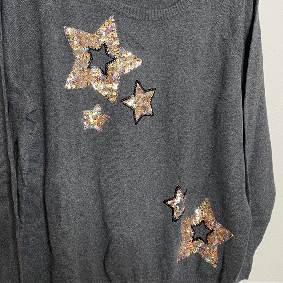 [Torrid] Dark Gray Sequin Star Patch Sweater - Picture 5 of 8